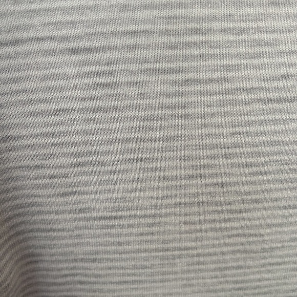 BANANA Republic Factory l Striped Light Grey T-shirt - Picture 2 of 5